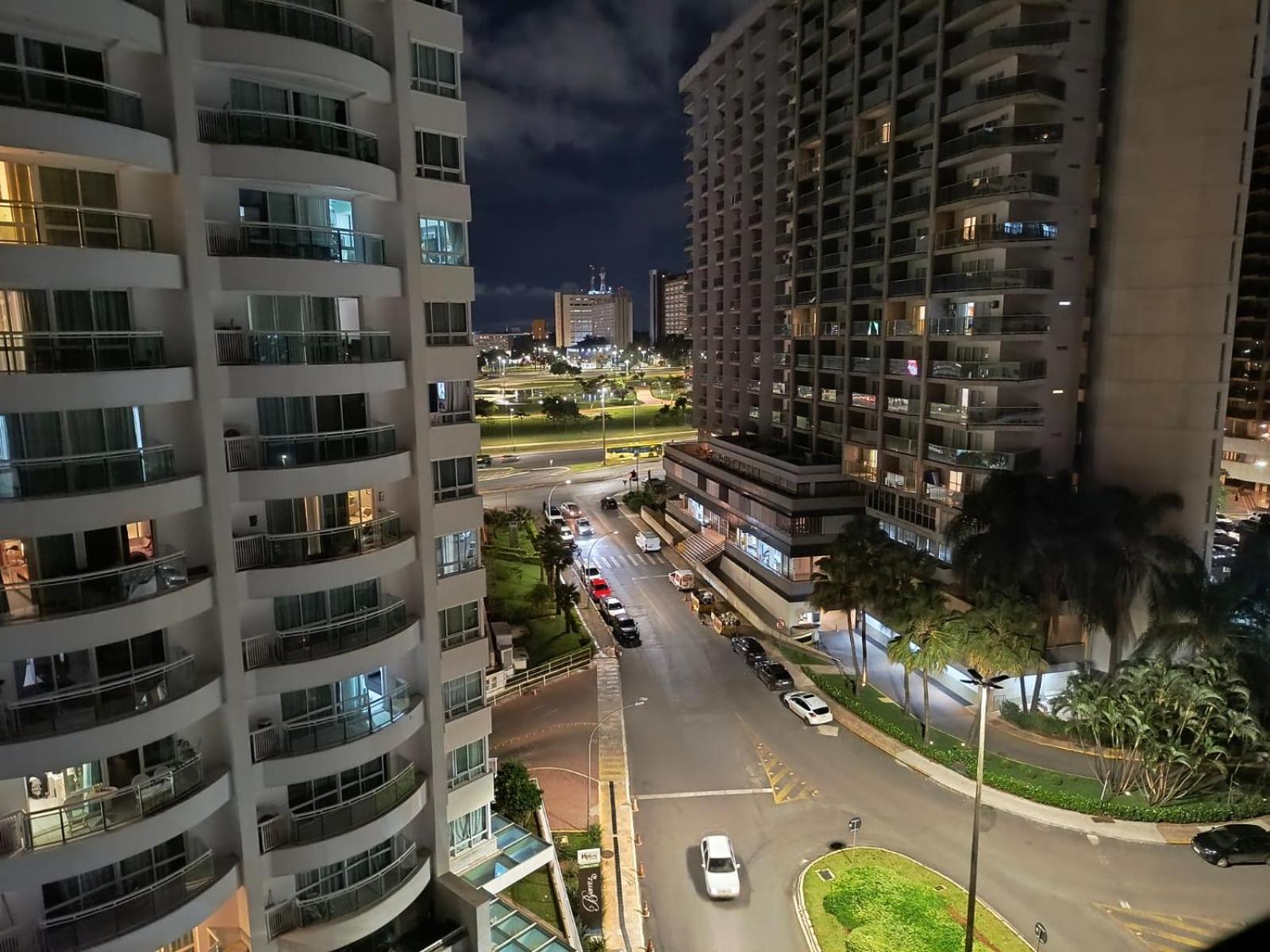 Hotel Grand Mercure Flat Particular Com Varanda, Garagem E Wi-Fi برازيليا المظهر الخارجي الصورة