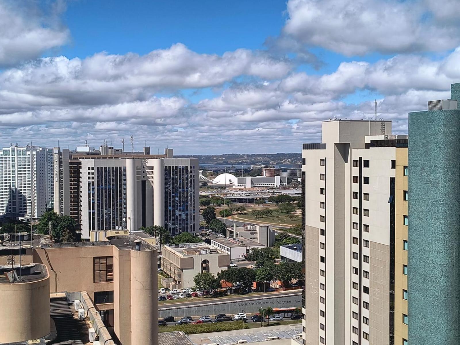 Hotel Grand Mercure Flat Particular Com Varanda, Garagem E Wi-Fi برازيليا المظهر الخارجي الصورة